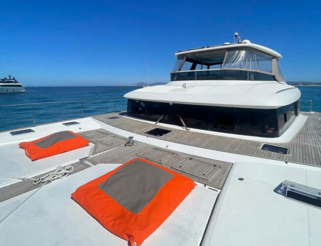 Catamaran Lagoon 630 Barcelona 20