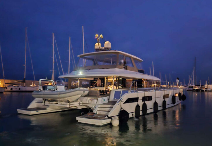 Catamaran Lagoon 630 Barcelona 24