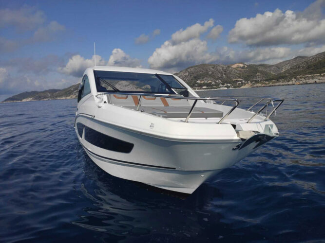 Yacht Beneteau Gran Turismo 32 Barcelona 3
