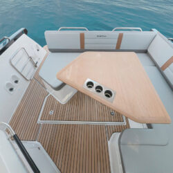 Yacht Beneteau Gran Turismo 32 Barcelona 8