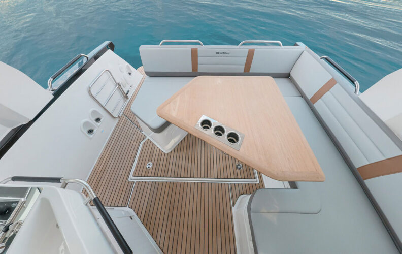 Yacht Beneteau Gran Turismo 32 Barcelona 8