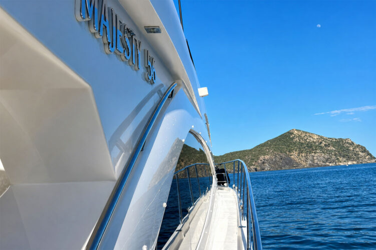 Yate Majesty 56 Barcelona 1