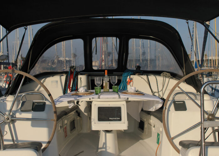 Voilier Beneteau Cyclades 43.4 Barcelone 1