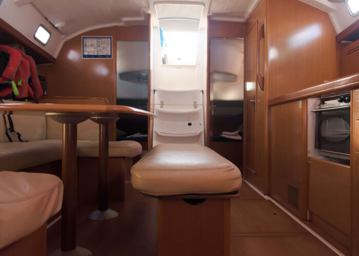 Voilier Beneteau Cyclades 43.4 Barcelone 15