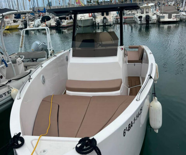 Motorboat Cattleya X6 Barcelona 10