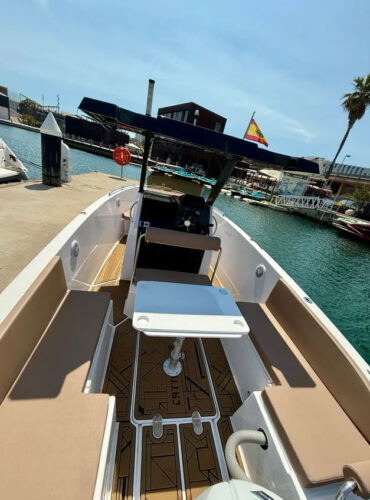 Motorboat Cattleya X6 Barcelona 5