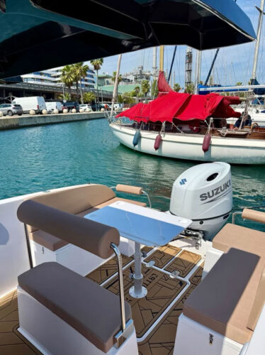 Motorboat Cattleya X6 Barcelona 7
