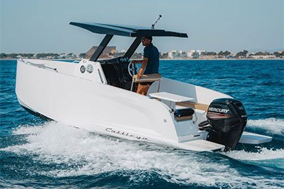 rent motorboat Cattleya X6 Barcelona