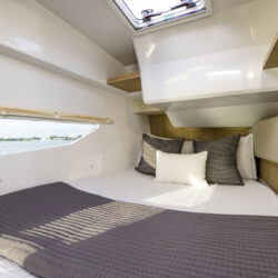 Motorboat Aquila 36 Barcelona 10