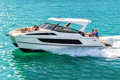 Motorboat Aquila 36 rental Barcelona