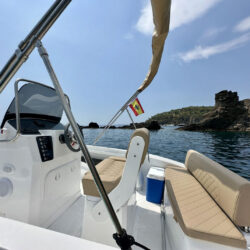 Motorboat Barqa Q20 Barcelona 6
