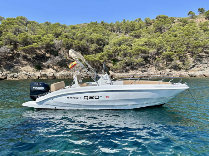 Motorboat Barqa Q20 Barcelona 7