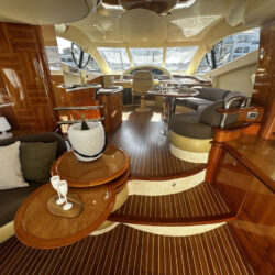 Yacht Azimut 55 Roses 20