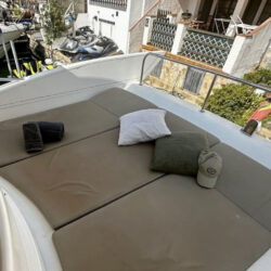 Yacht Azimut 55 Roses 6
