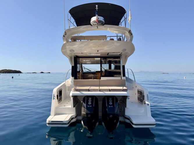 Yacht Parker 110 Monaco FLY Roses 2