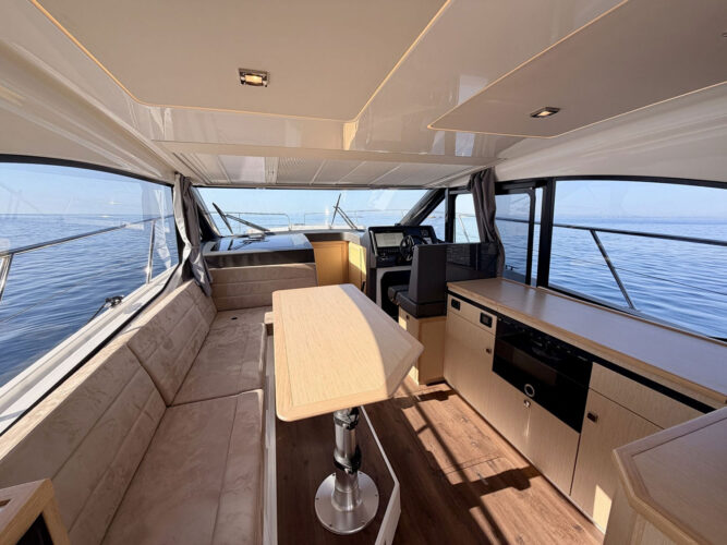 Yacht Parker 110 Monaco FLY Roses 4