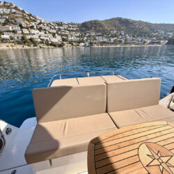Yacht Parker 110 Monaco FLY Roses 8